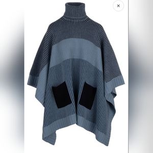 Fisherman colorblock poncho blue combo
